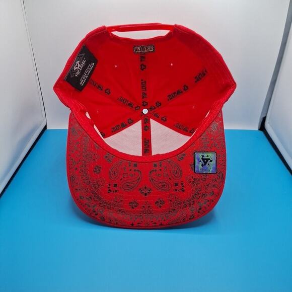 Vibes Top Level Baseball Cap Red OSFM Snapback Flat Brim Embroidered - Picture 6 of 7